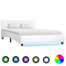 Bettgestell mit LED Wei Kunstleder 140 x 200 cm